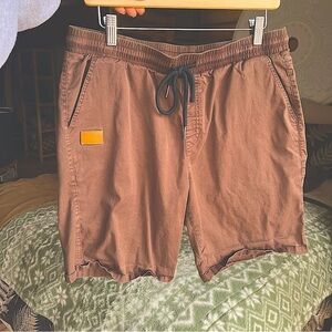 Size 34 men’s  brown shorts